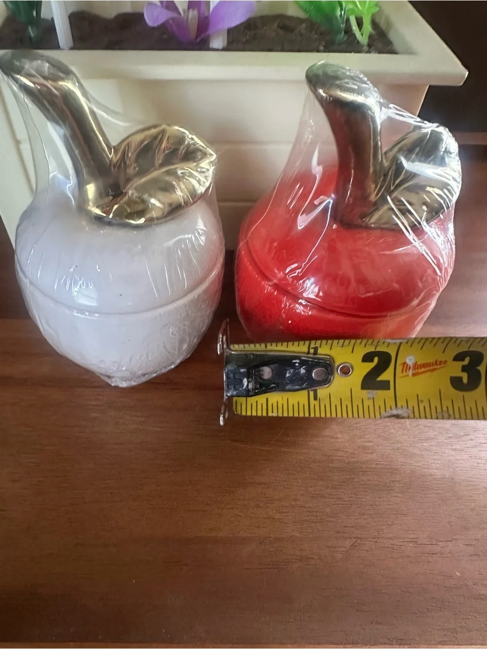 Home Collection porcelain apple